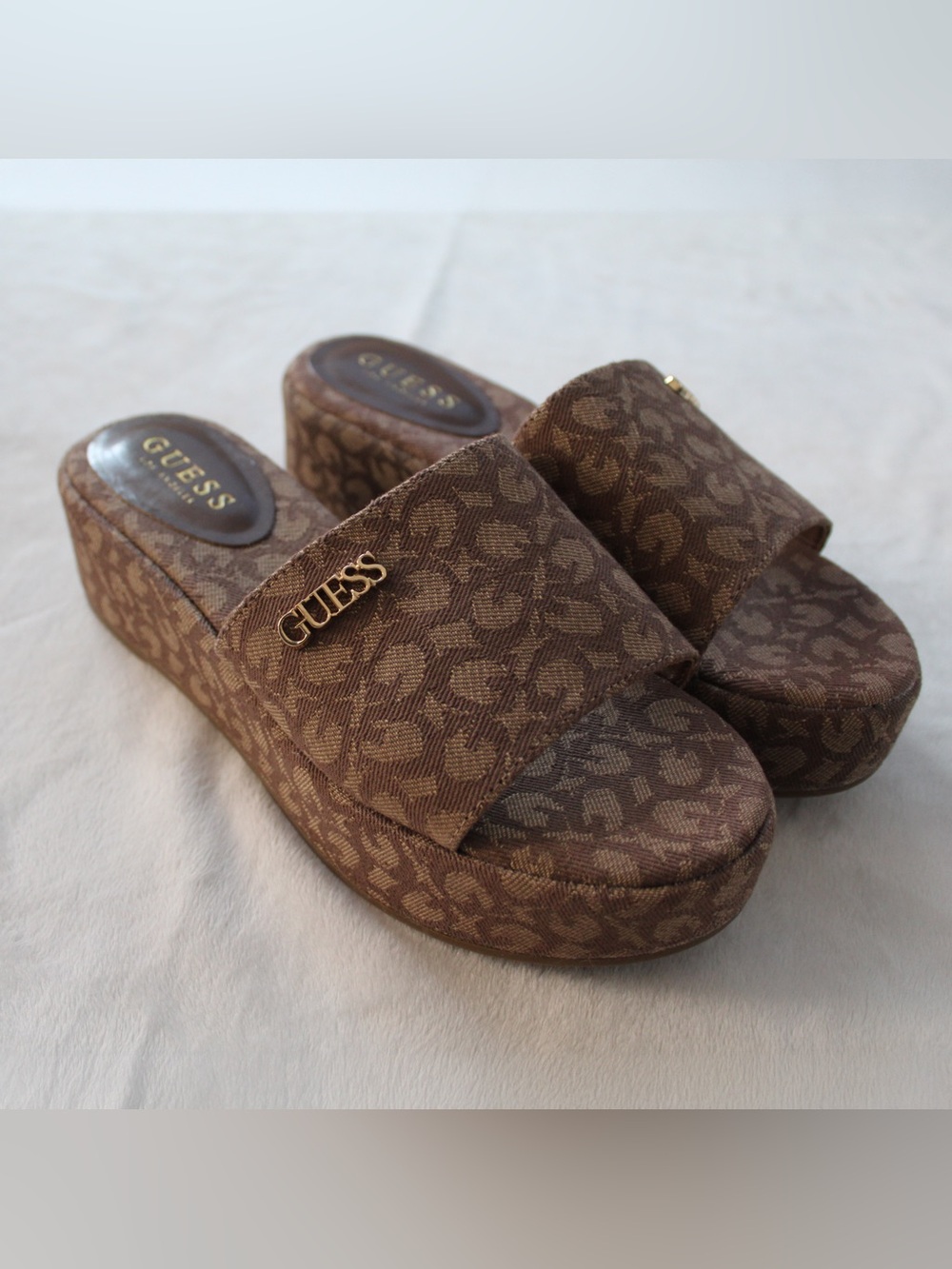 GUESS Brown Monogram Platform Slide Sandals Women’s 7.5